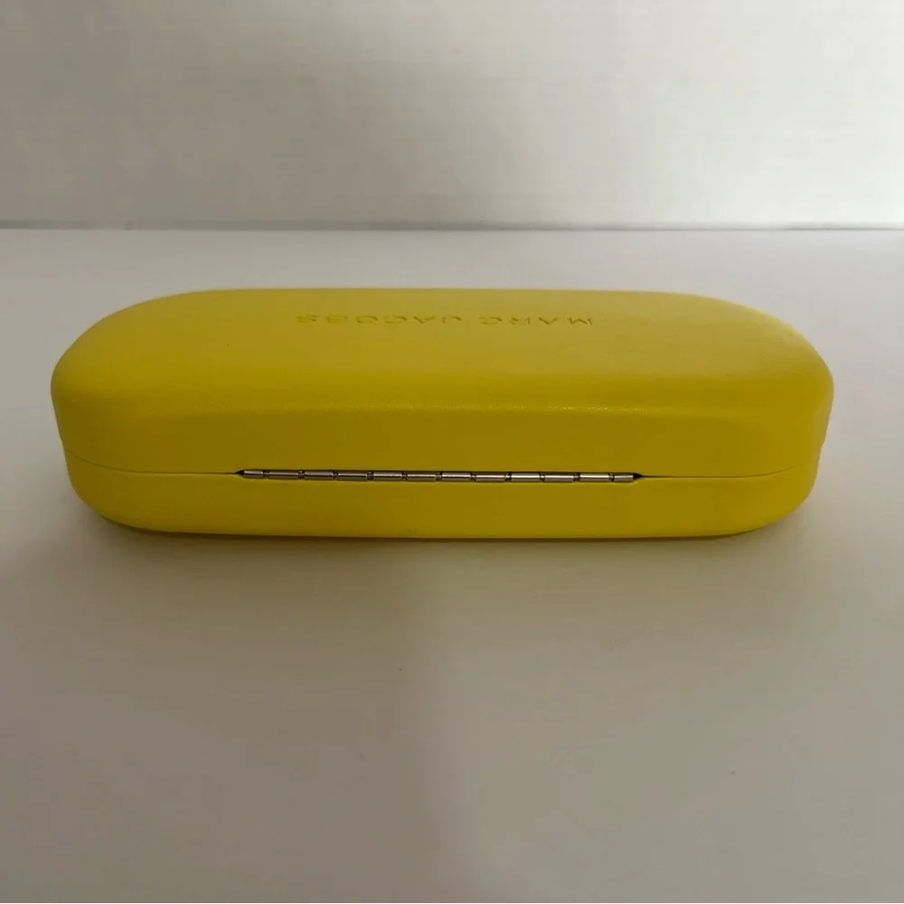 MARC JACOBS - Yellow Classic Case (lined) for‎ Glasses - Picture 3 of 6
